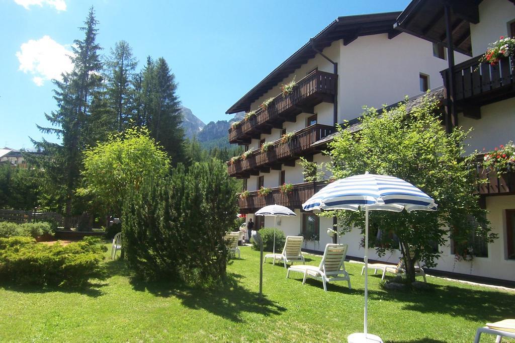 Sport Hotel Astoria La Villa  Exterior photo