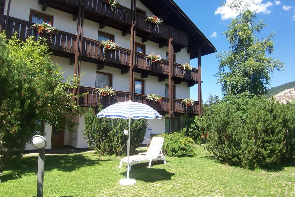 Sport Hotel Astoria La Villa  Exterior photo
