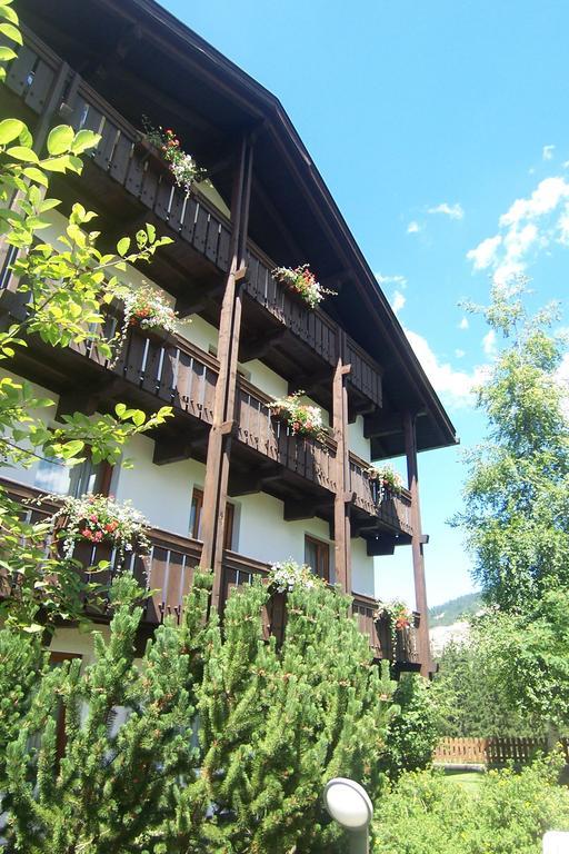 Sport Hotel Astoria La Villa  Exterior photo